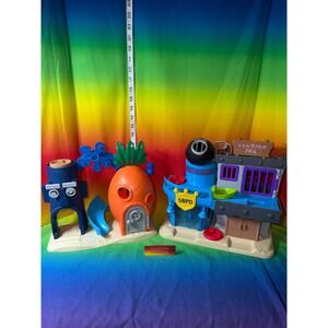 Imaginext SpongeBob SquarePants Bikini Bottom House & Jail Playsets